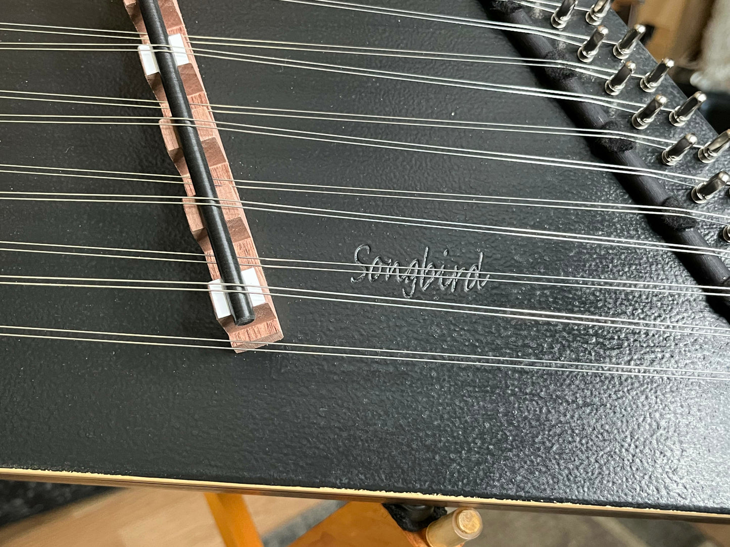 Songbird 14/13/8 Chickadee Chromatic Hammered Dulcimer Package Hammered Dulcimers Songbird Dulcimers