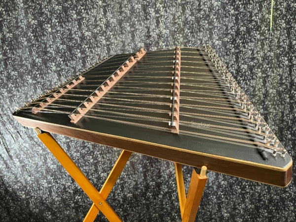 Songbird 14/13/8 Chickadee Chromatic Hammered Dulcimer Package Hammered Dulcimers Songbird Dulcimers