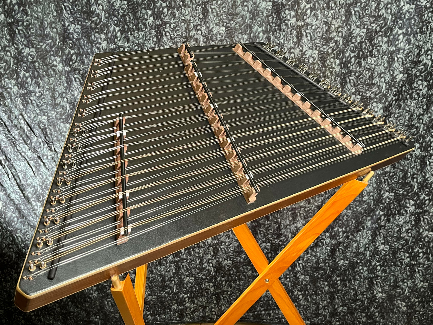 Songbird 14/13/8 Chickadee Chromatic Hammered Dulcimer Package Hammered Dulcimers Songbird Dulcimers