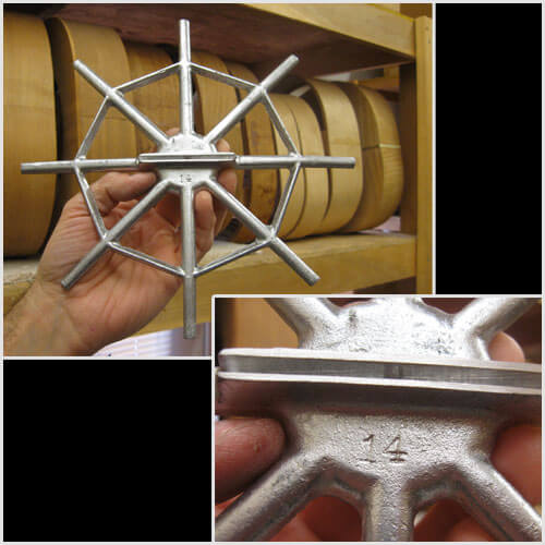 Paul Beard Signature-Series Roundneck Resonator Guitar Guitars Gold Tone