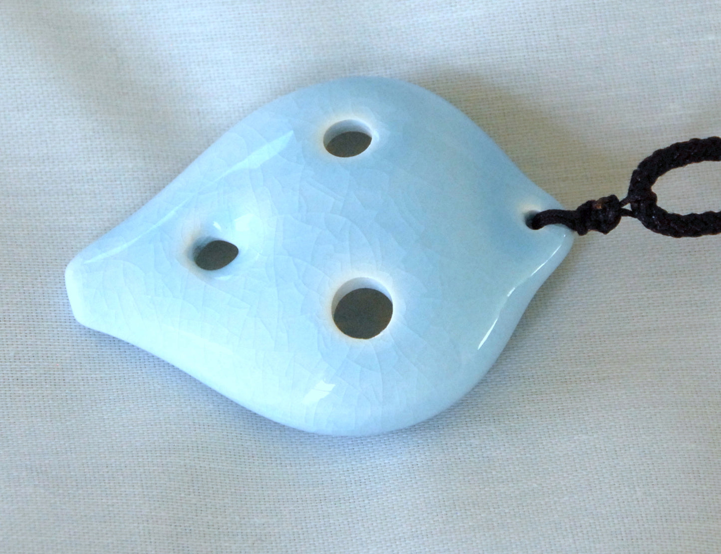 6-hole Ceramic Soprano Seedpod Ocarina in C Ocarinas Lark in the Morning