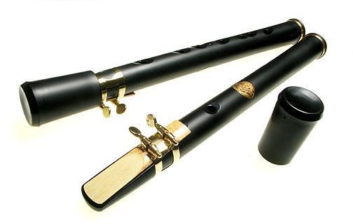 Maui Xaphoon Black in C Saxophones Lark in the Morning