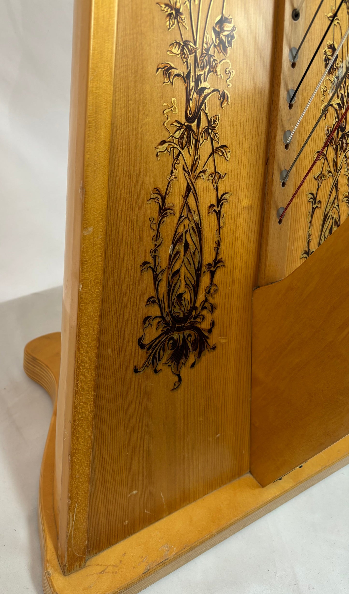 Lyon & Healy Troubadour IV Harp,  Pre-owned 