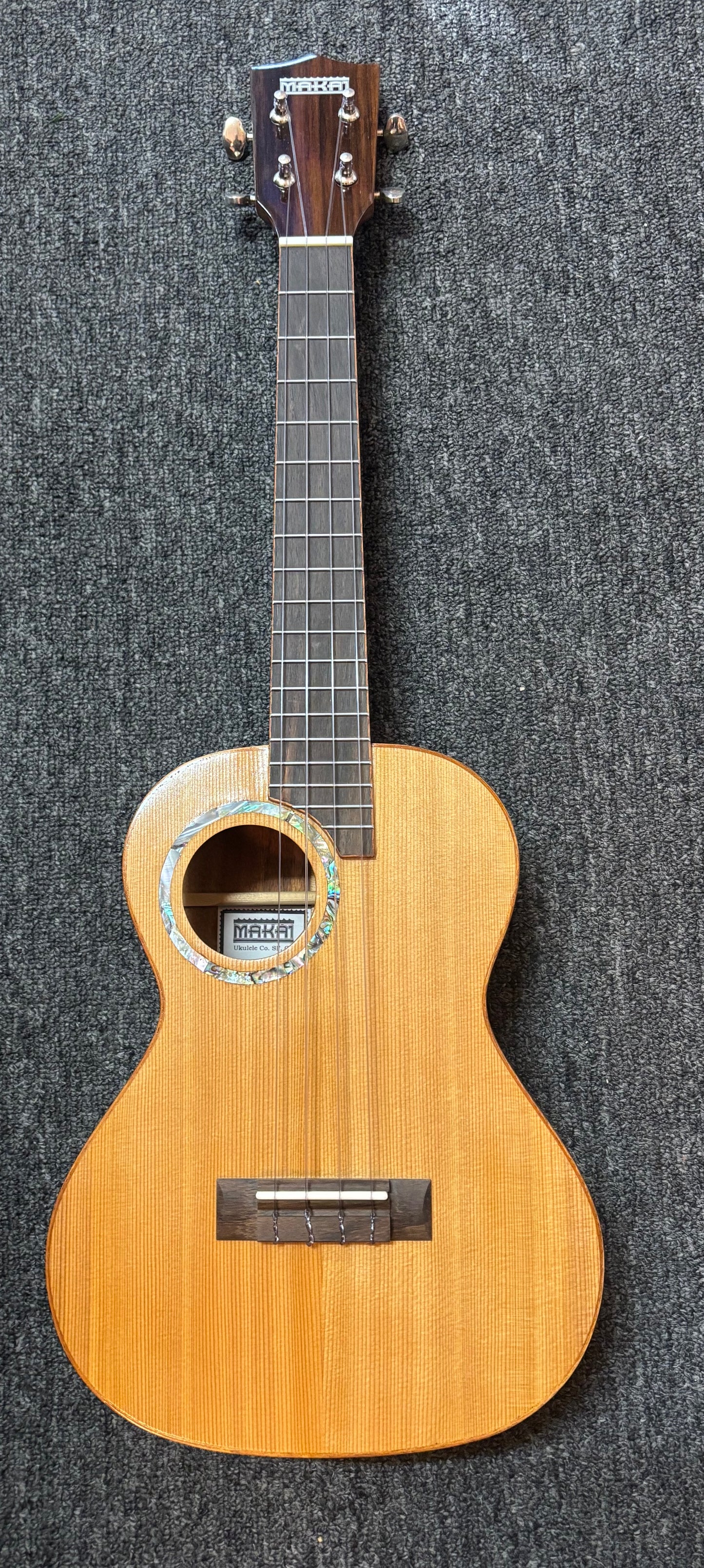 Makai MTK-700K Solid Cedar Koa Tenor Ukulele