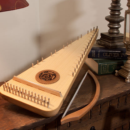 Roosebeck Alto Rounded Psaltery Right-Handed 