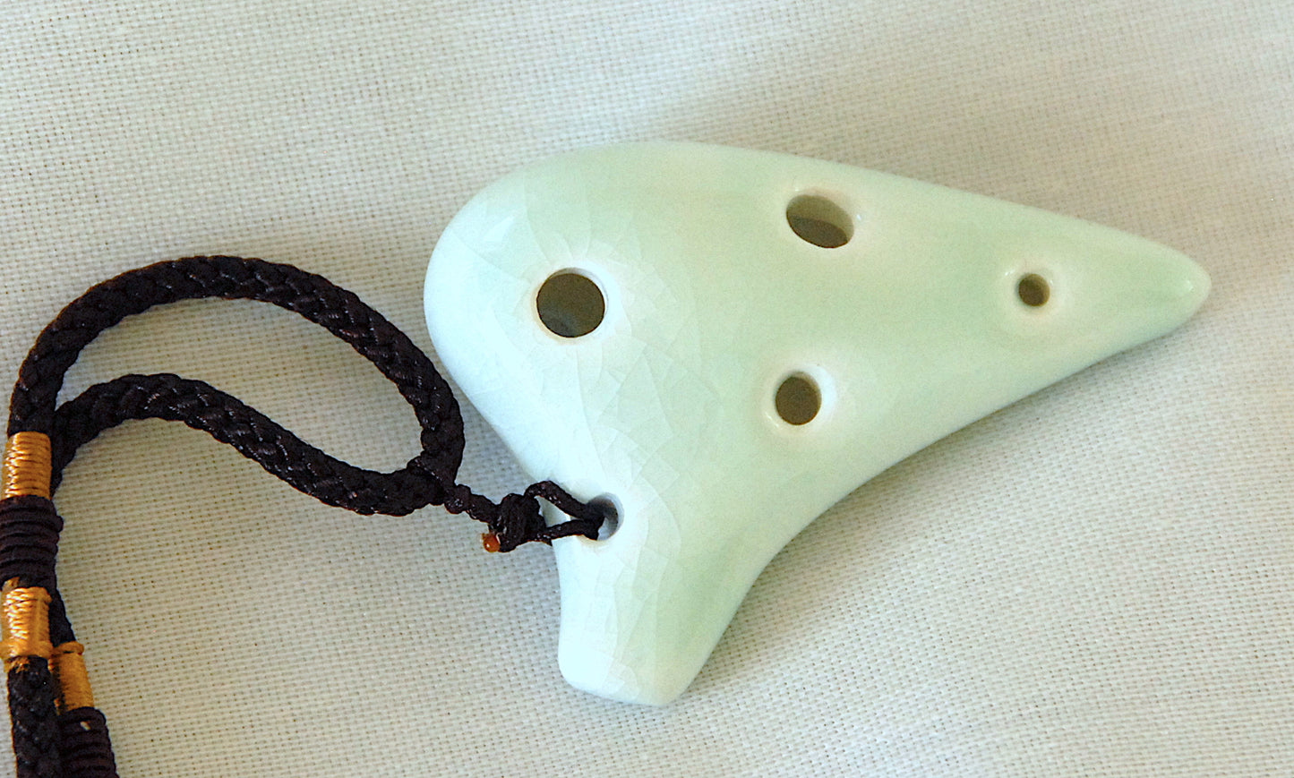 6-hole Ceramic Sopranino Mini Sweet Potato Ocarina in F Ocarinas Lark in the Morning Mint Green Crackle  