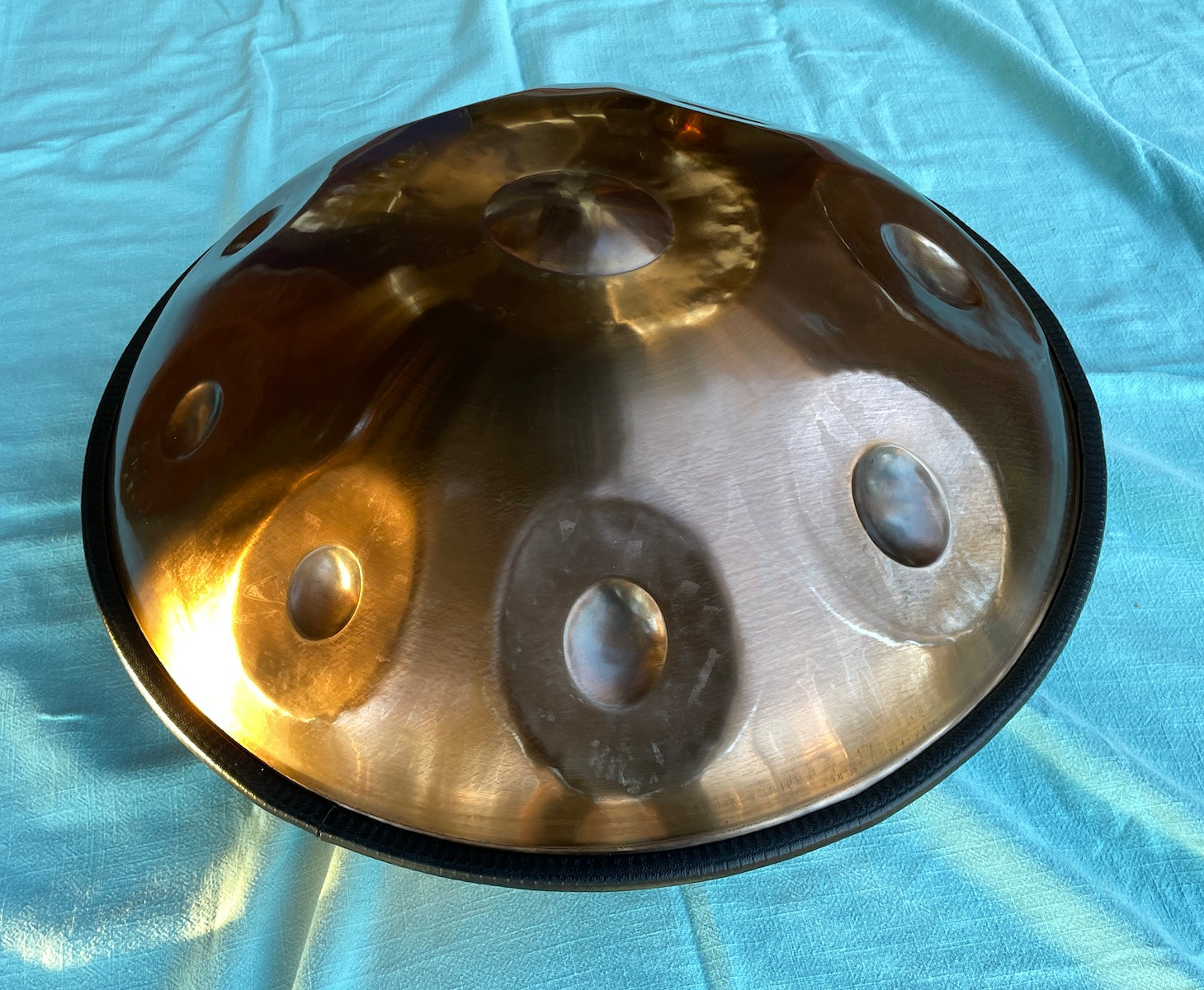 Small Elysium Stainless Steel Handpan in "D Kurd" tuning, 22 inch Metal Hand Drums Lark in the Morning   