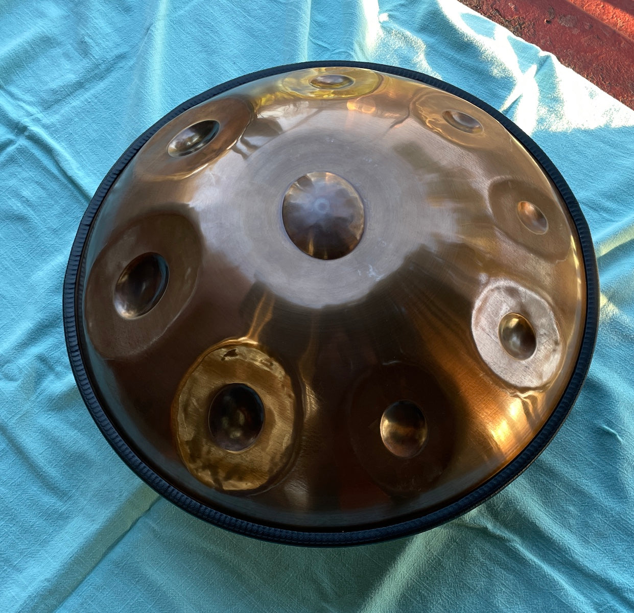 Small Elysium Stainless Steel Handpan in "D Kurd" tuning, 22 inch Metal Hand Drums Lark in the Morning   